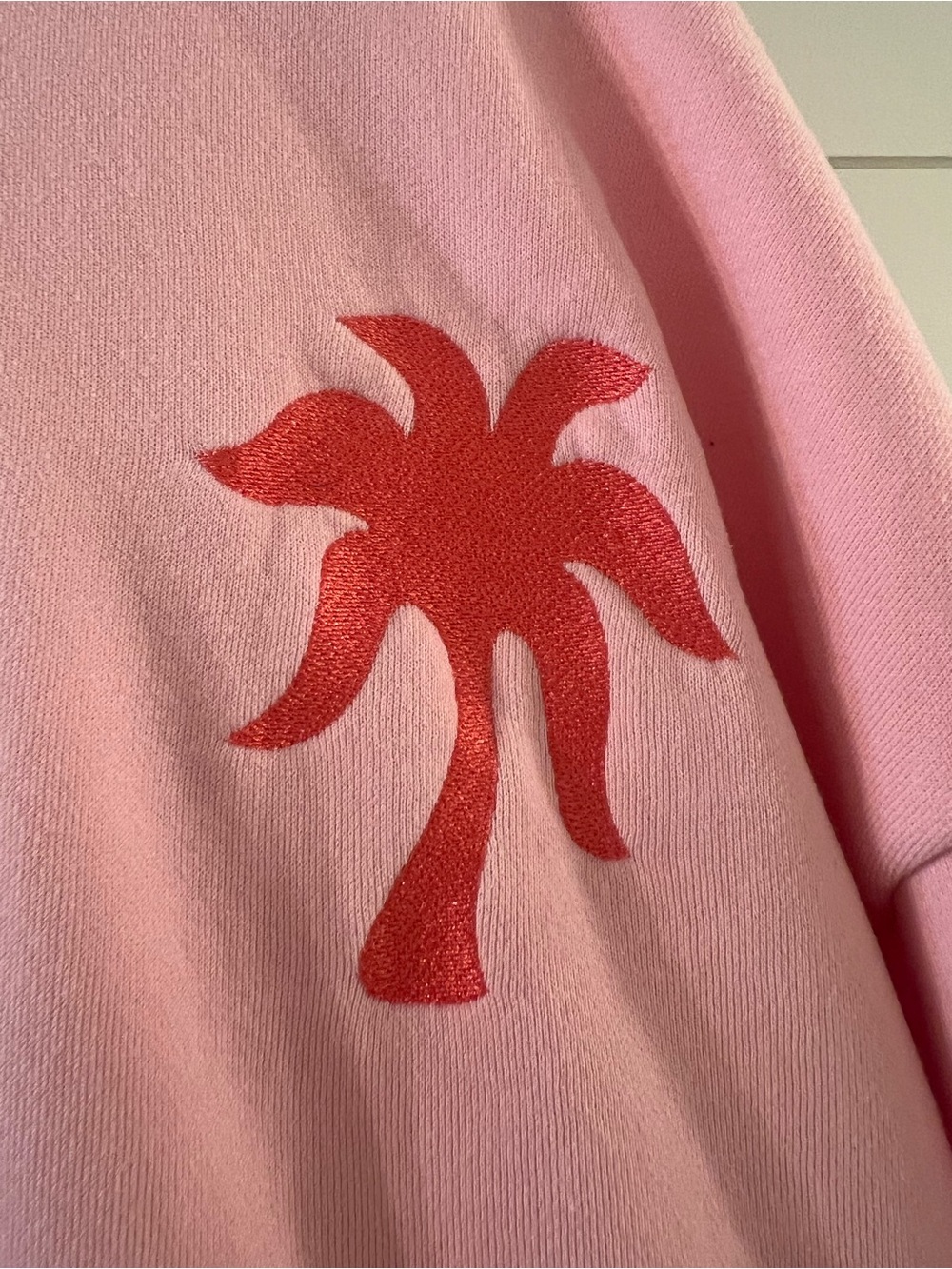 Pink Palm Puff Everything Comes in Waves PINK Hoody XXS (EUC) - Picture 3 of 9